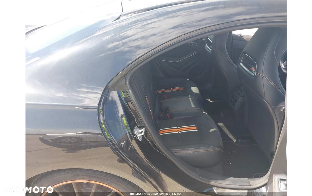 Mercedes-Benz CLA - 13