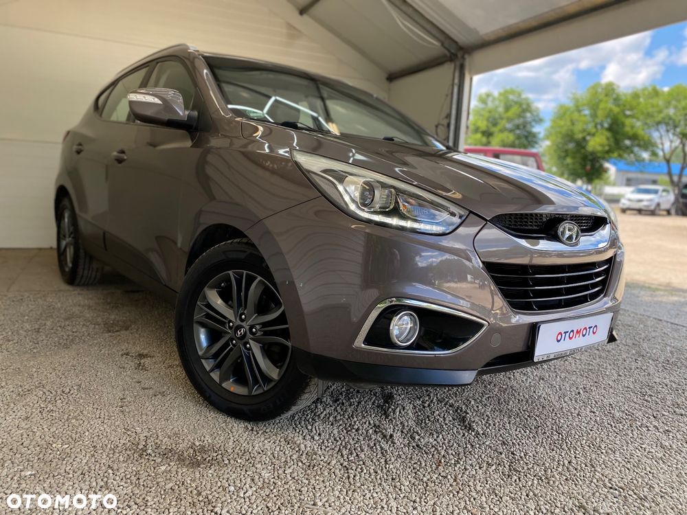 Hyundai ix35 2.0 CRDi 4WD Automatik Fifa World Cup Gold Edition - 21