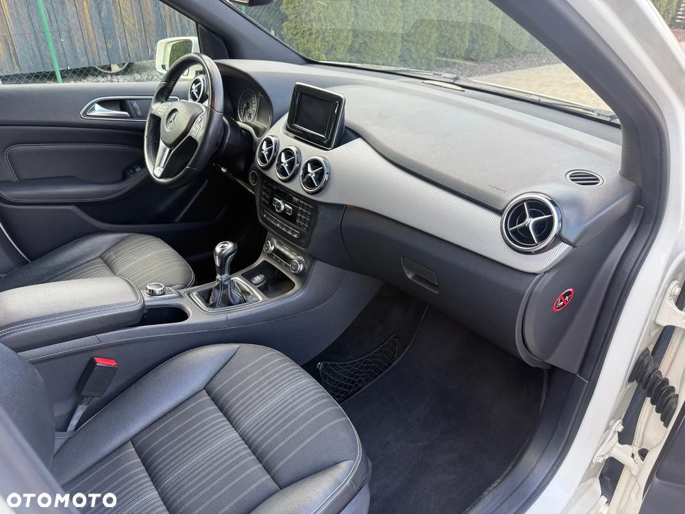 Mercedes-Benz Klasa B 180 CDI BlueEFFICIENCY Edition 1 - 17