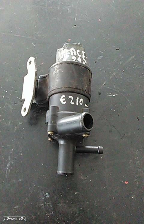Torneira Chaufagem Mercedes-Benz E-Class (W210) - 1