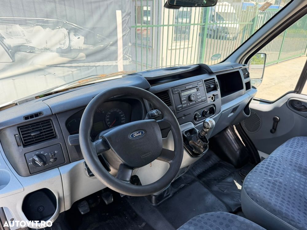 Ford Transit - 15