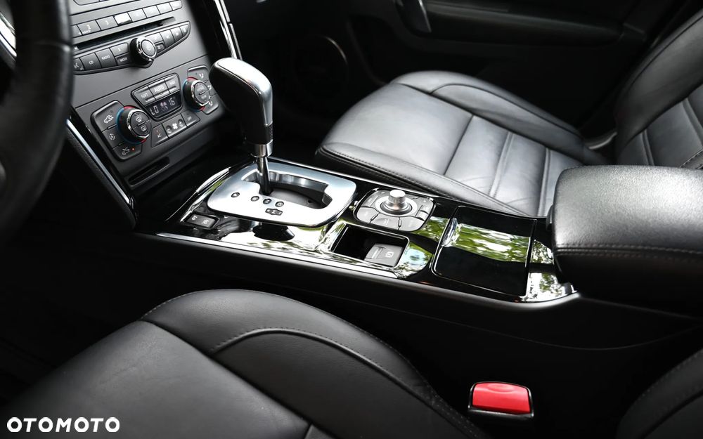 Renault Latitude dCi 175 FAP - 24