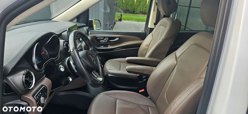 Mercedes-Benz Klasa V 300 d 4-Matic Avantgarde 9G-Tronic (ekstra d³) - 6