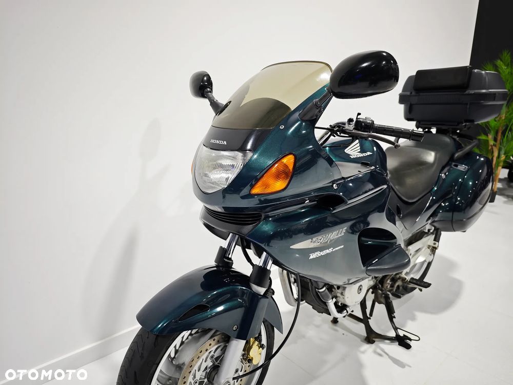 Honda Deauville - 12