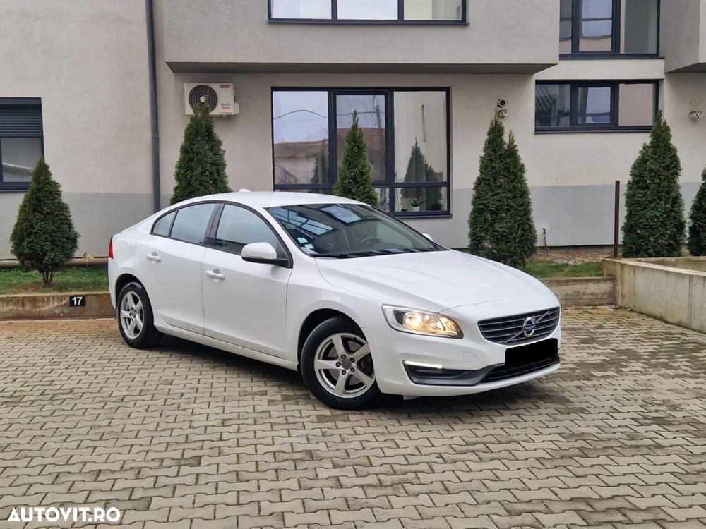 Volvo S60 - 3