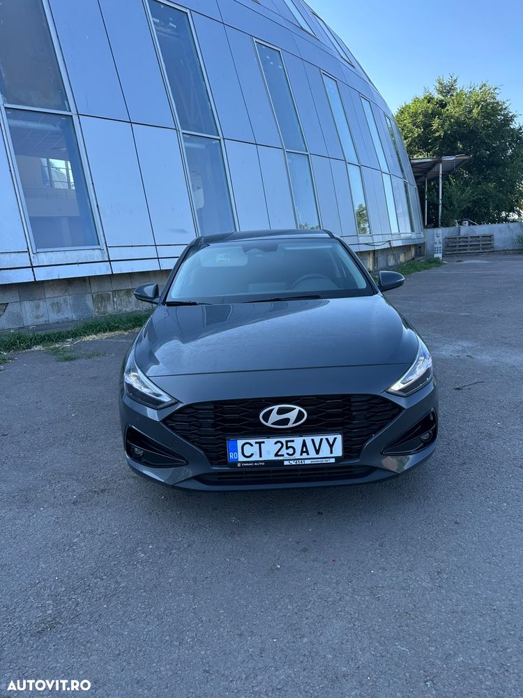 HYUNDAI i30 2025 — imagine 5