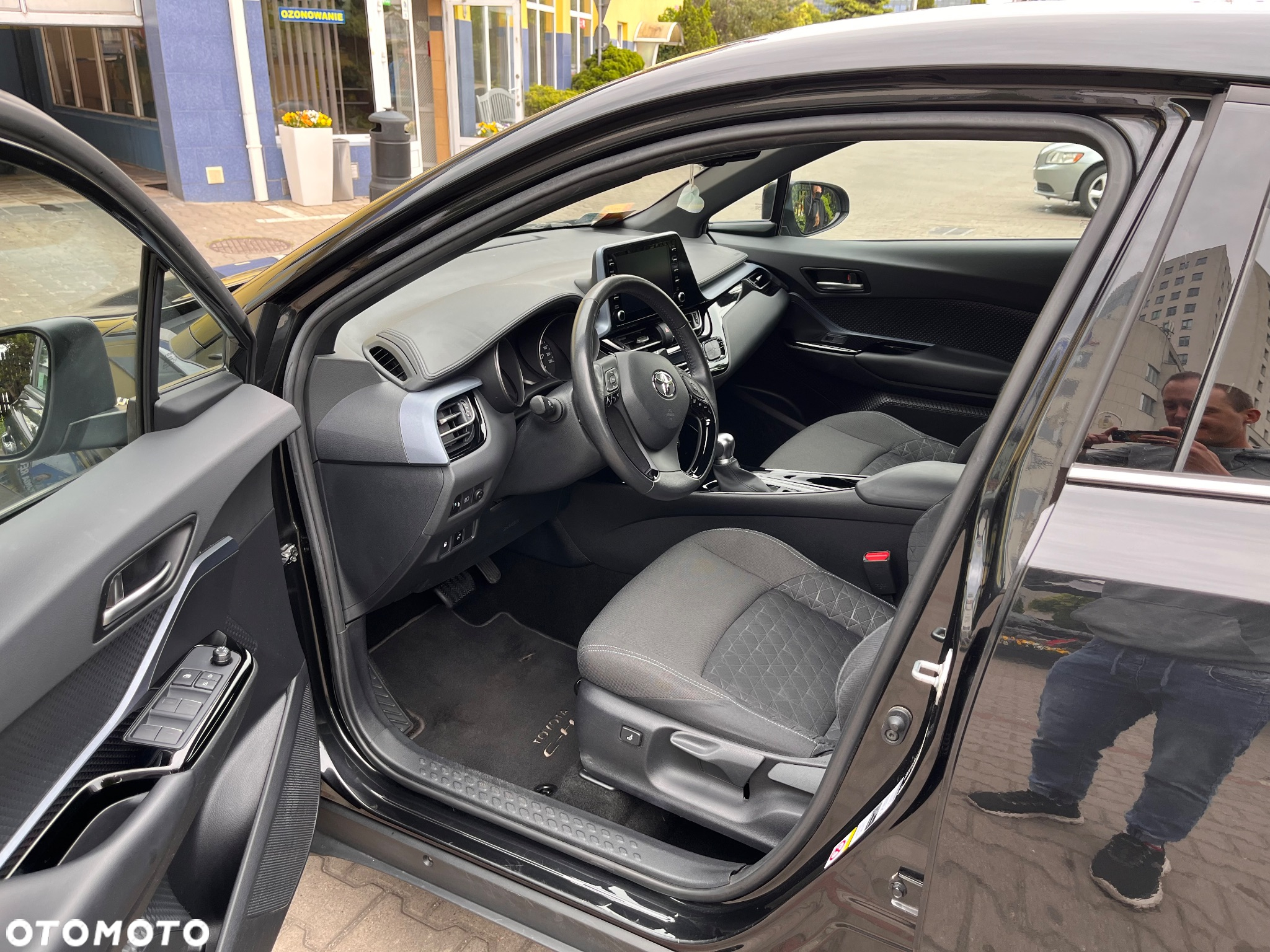 Toyota C-HR 1.8 Hybrid Style - 9