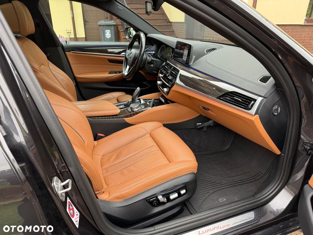 BMW Seria 5 520d Luxury Line - 19