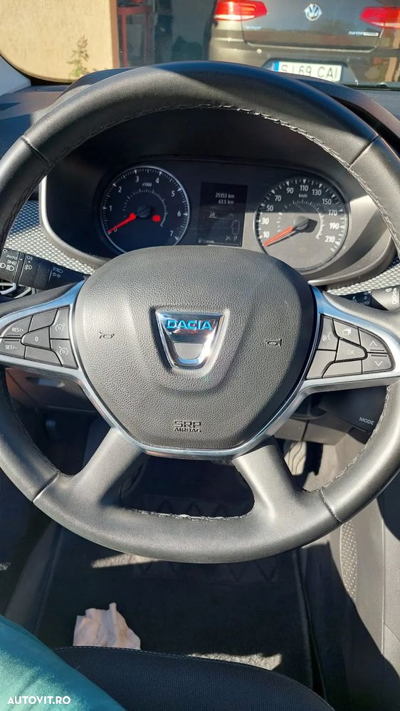 Dacia Logan TCe 90 CVT Prestige - 6