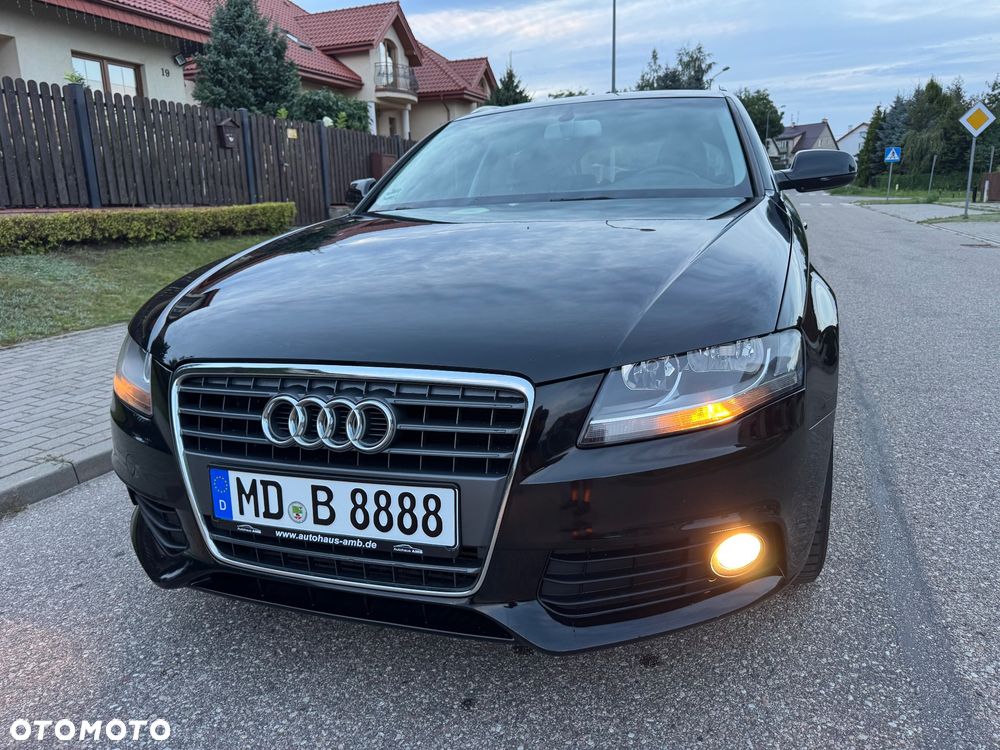 Audi A4 Avant 1.8 TFSI Ambiente - 2