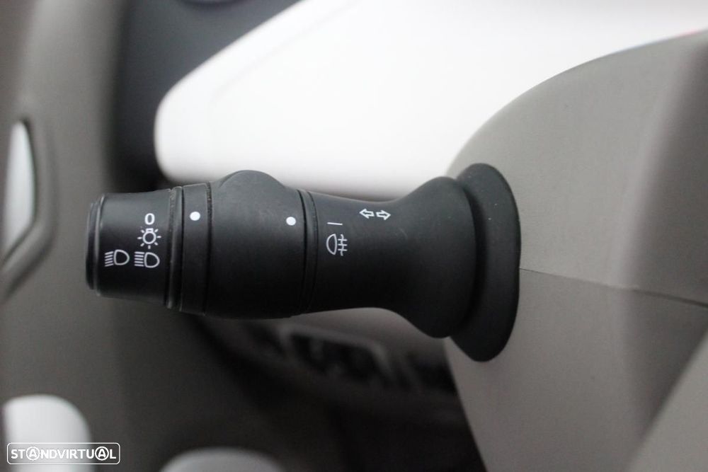 Renault Zoe (c/ Bateria) 22 kwh Life - 17