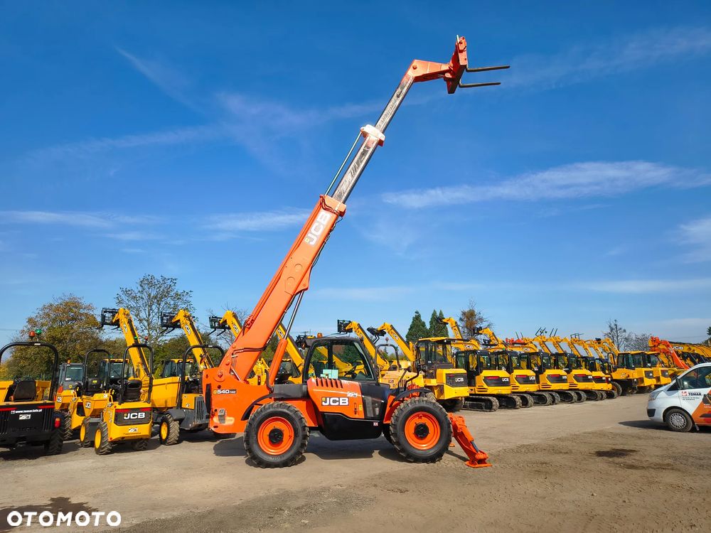 JCB 540-140 2015R 110KM - 10