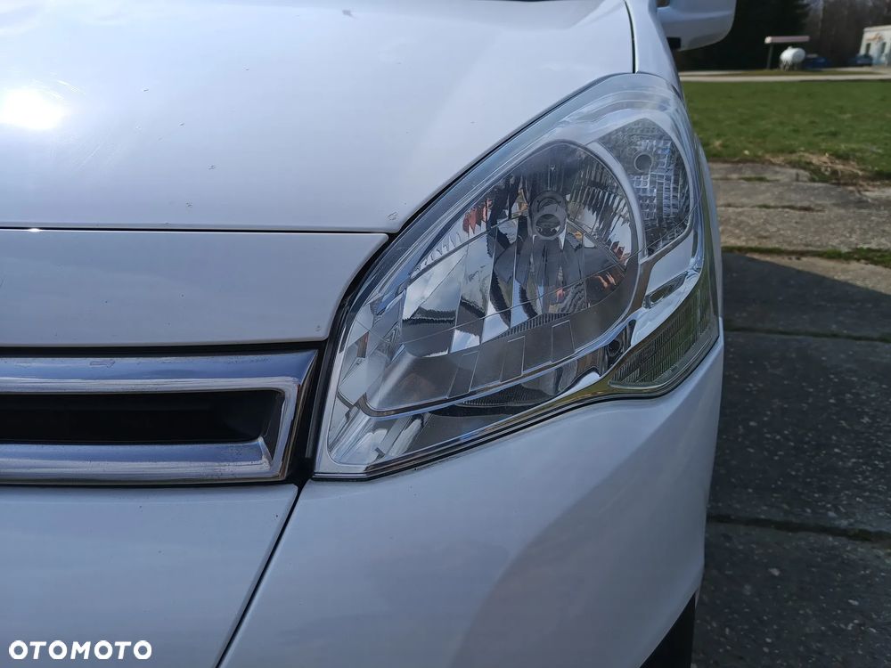 Citroën Berlingo 1.6 diesel Blue HDI 99kM, manual, 2016 rok EURO 6! STAN BARDZO DOBRY, PRZEBIEG GWARANTOWANY! - 15