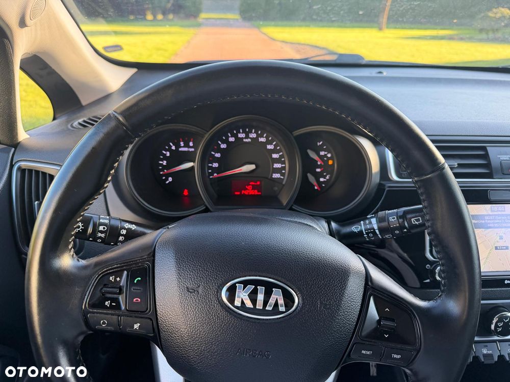 Kia Rio 1.1 CRDI Dream Team Edition - 12