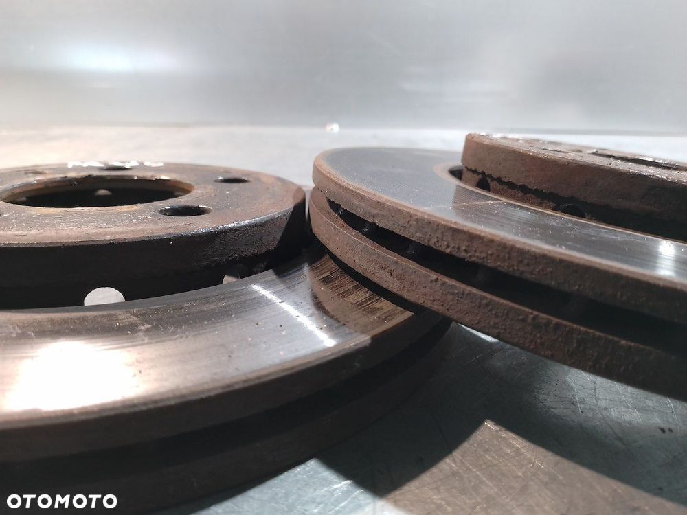 TARCZE HAMULCOWE PRZÓD SKODA FABIA I 1.2 - 7