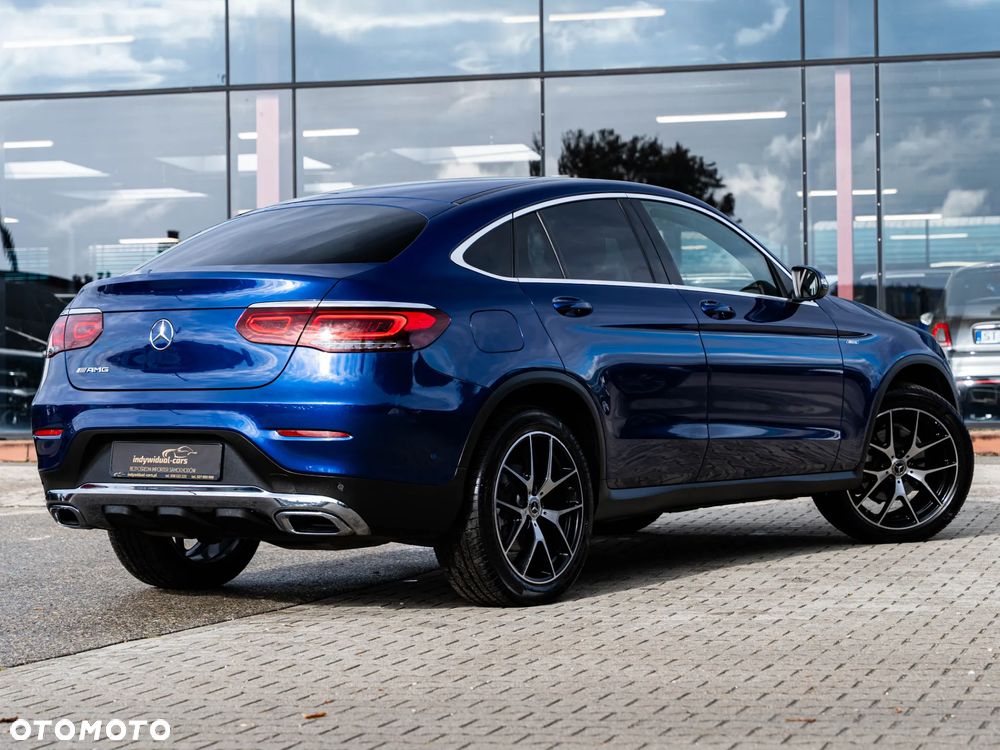 Mercedes-Benz GLC - 12