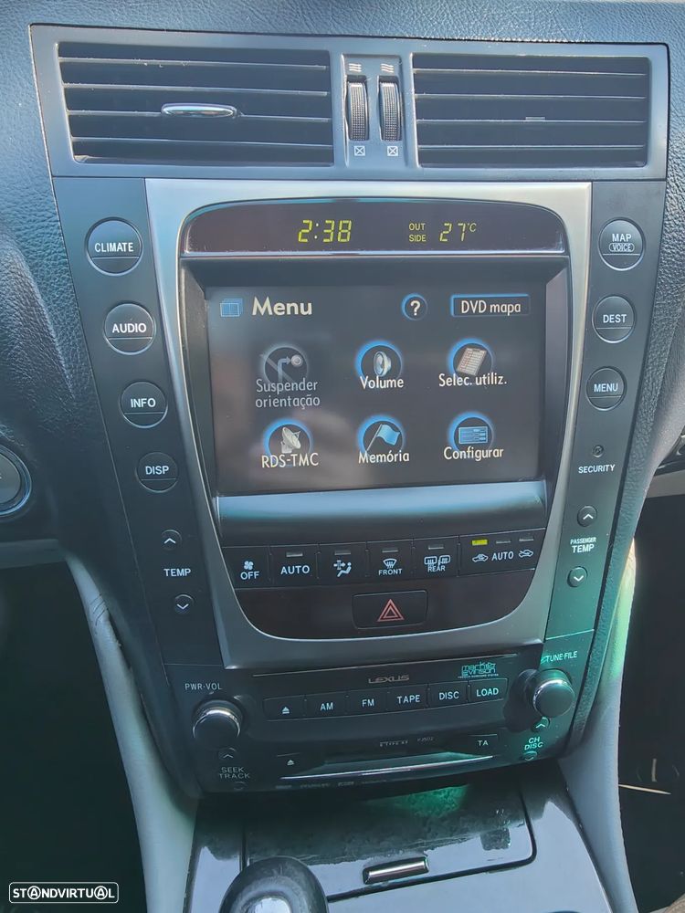 Lexus GS 450h 36 - 21