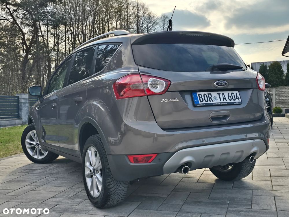 Ford Kuga 2.0 TDCi 2x4 Titanium - 7