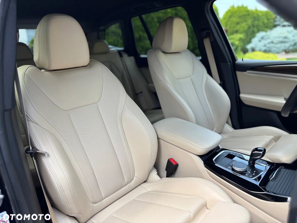 BMW X3 xDrive20d M Sport Edition - 11