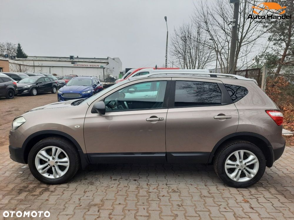 Nissan Qashqai 2.0 CVT tekna - 9