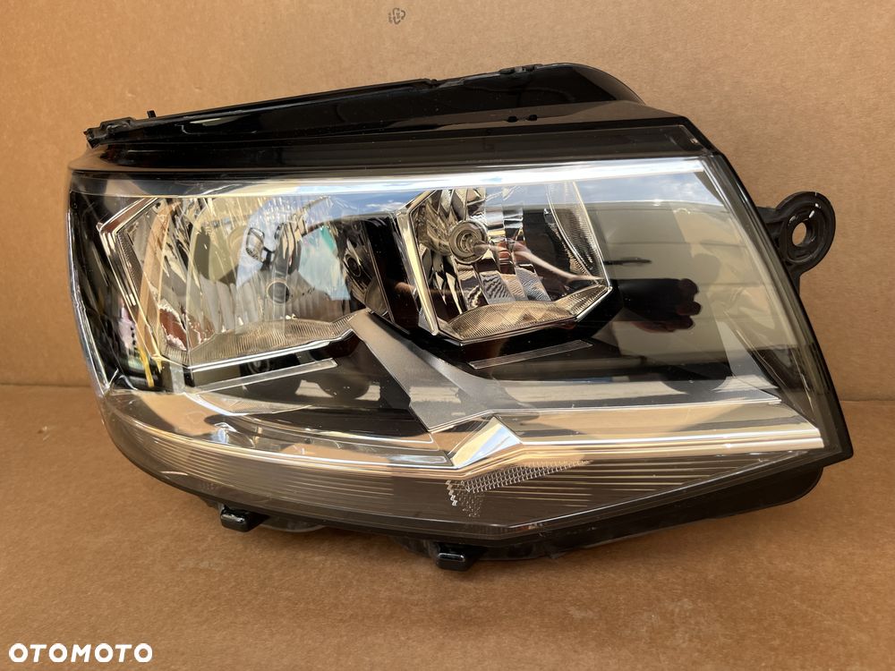 LAMPA VW TRANSPORTER T6 7E1941006F MULTIVAN ZWYKŁA REFLEKTOR PRAWY T6 VW T6 - 3