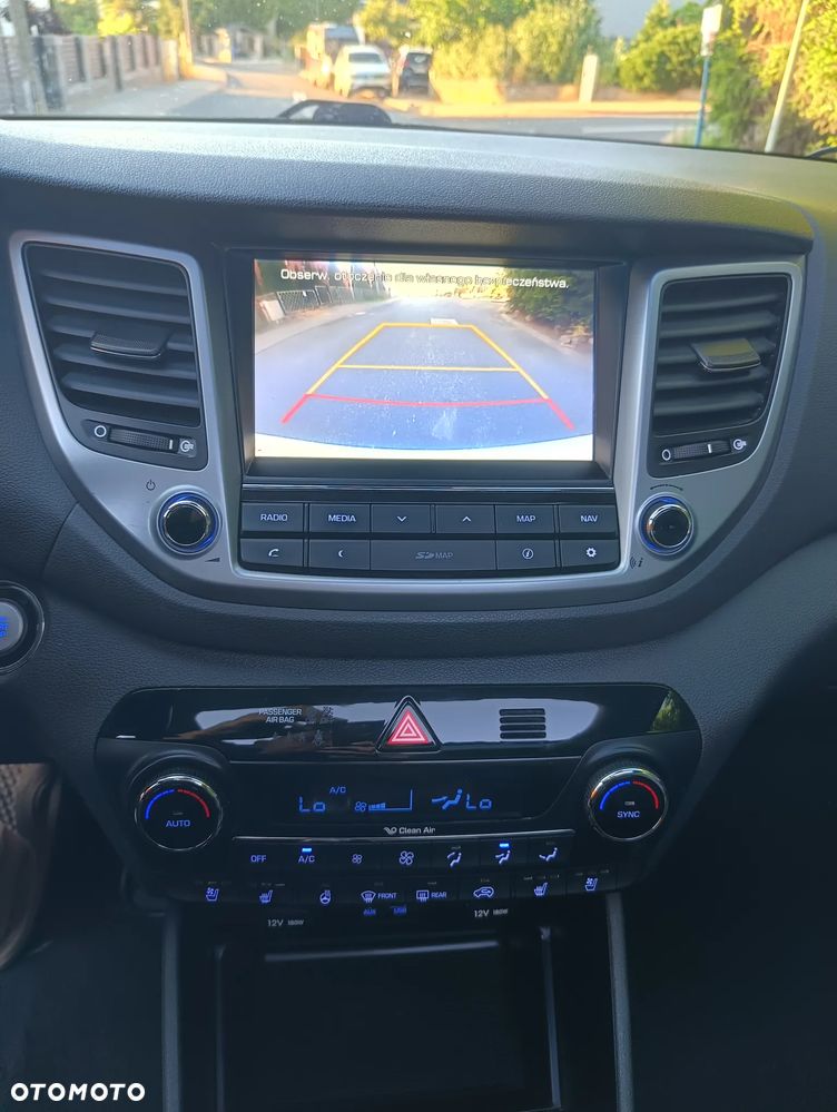 Hyundai Tucson blue 1.7 CRDi 2WD DCT Premium - 21