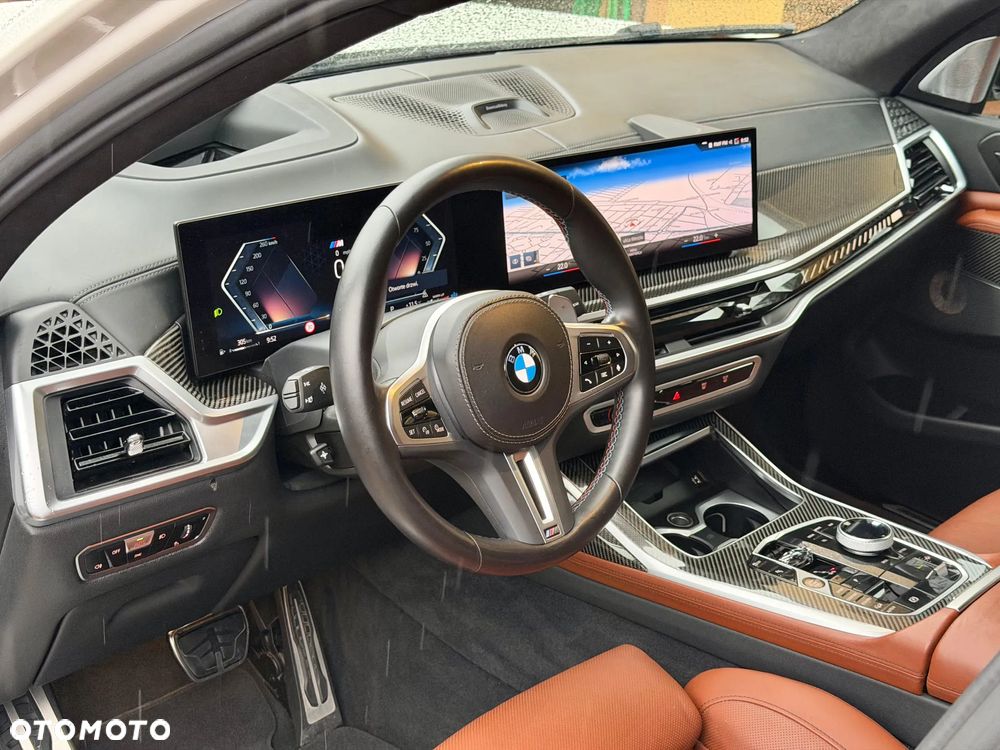 BMW X7 M60i xDrive - 25