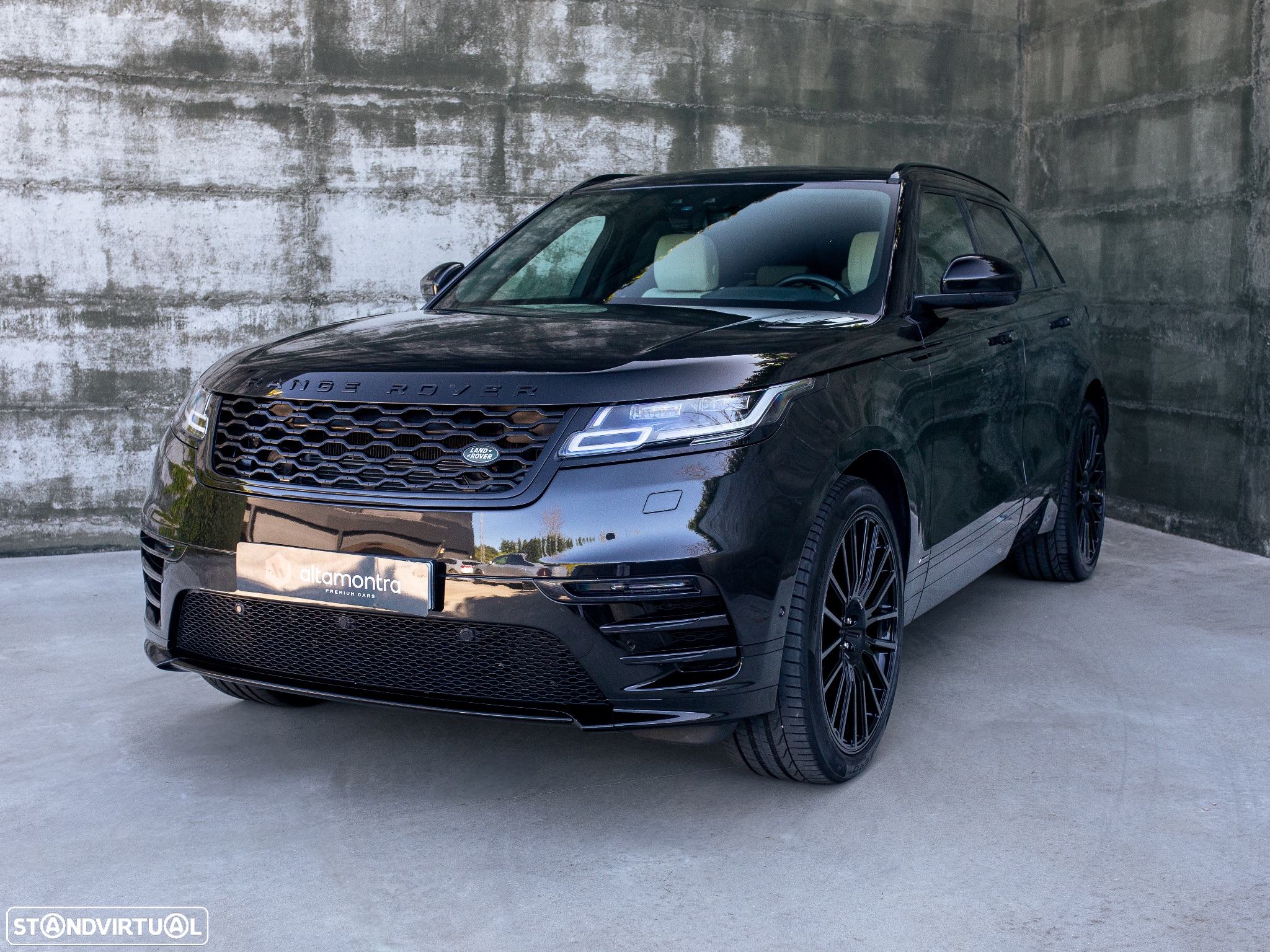 Land Rover Range Rover Velar 2.0 D R-Dynamic HSE - 4