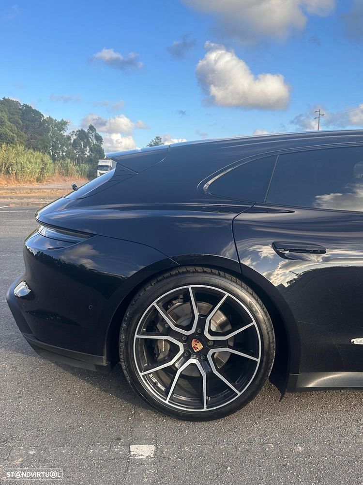 Porsche Taycan Sport Turismo Standard - 10