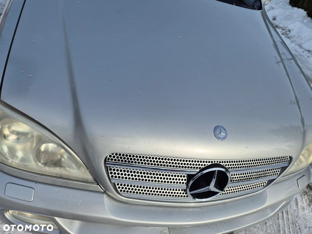 Mercedes-Benz ML - 10