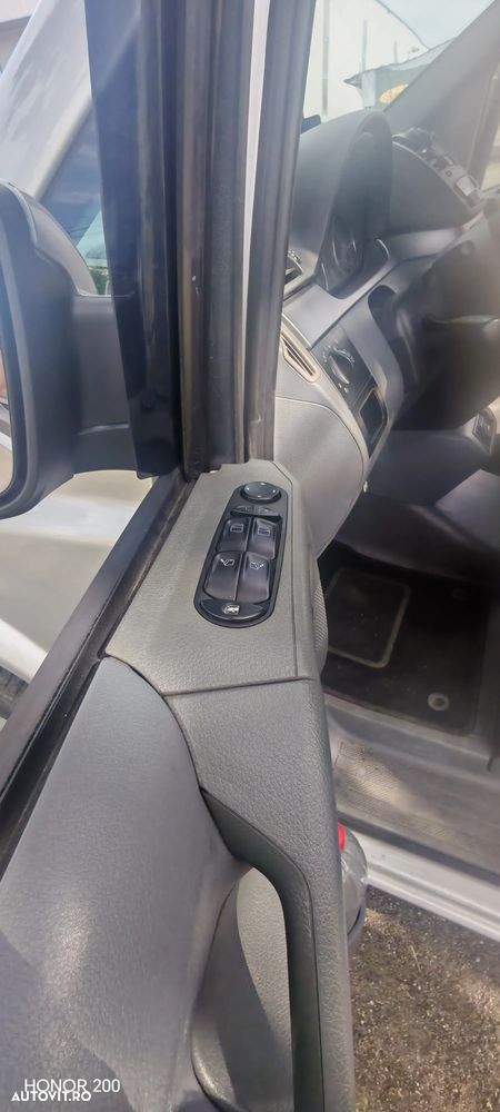 Mercedes-Benz Vito - 22