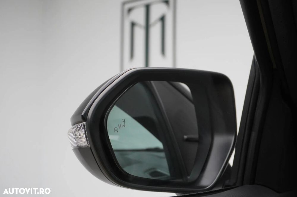 Toyota Yaris Cross 1.5 VVT-i HSD 4x4 Exclusive Adventure - 24