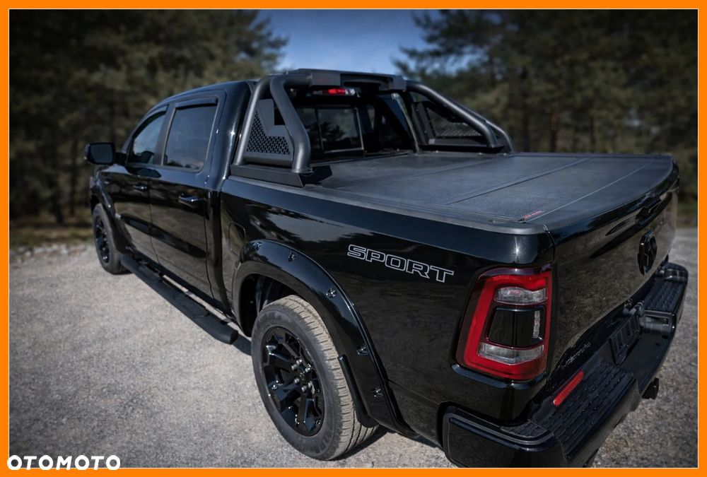 RAM 1500 Crew Cab Shortbed Limited - 4