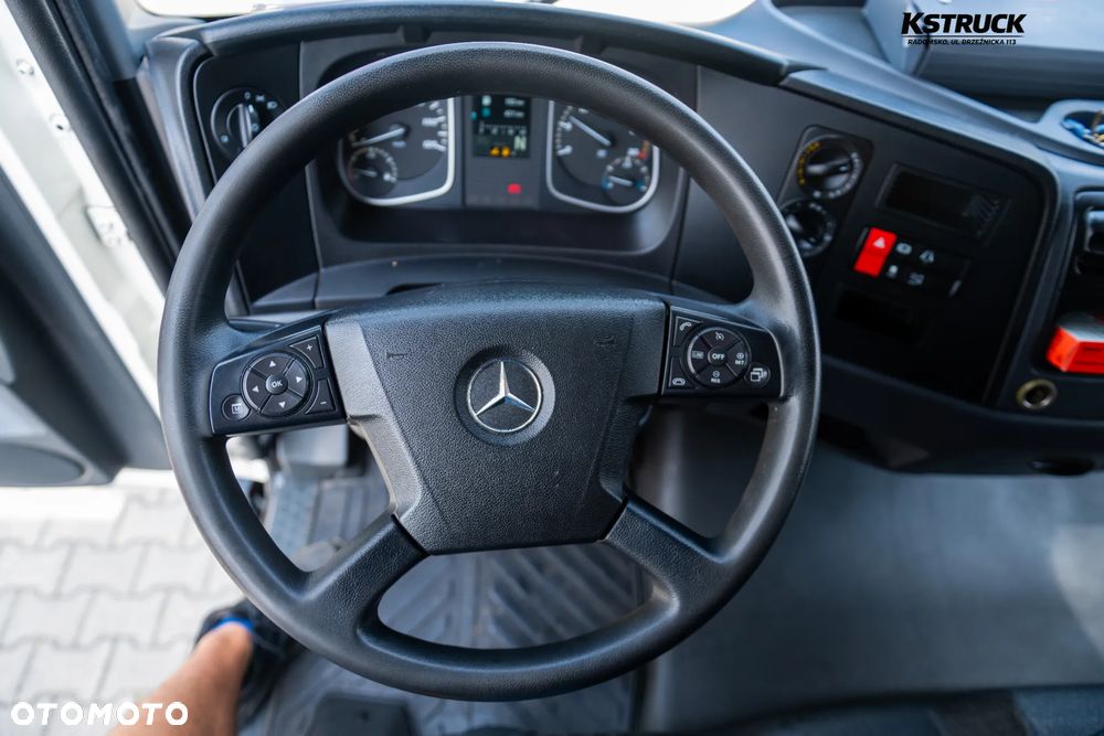 Mercedes-Benz Atego 818 L Kontener 7,25 - 21