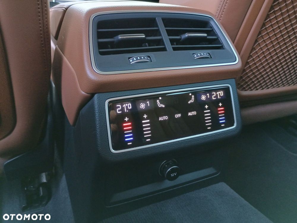 Audi A6 Avant - 14