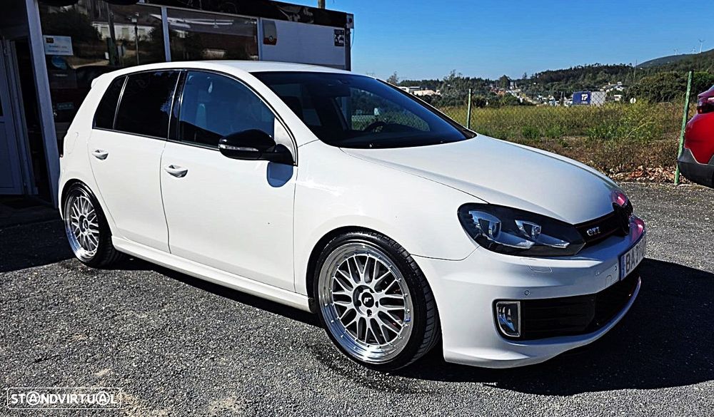 VW Golf 2.0 TSi GTI EDITION 35 DSG - 8