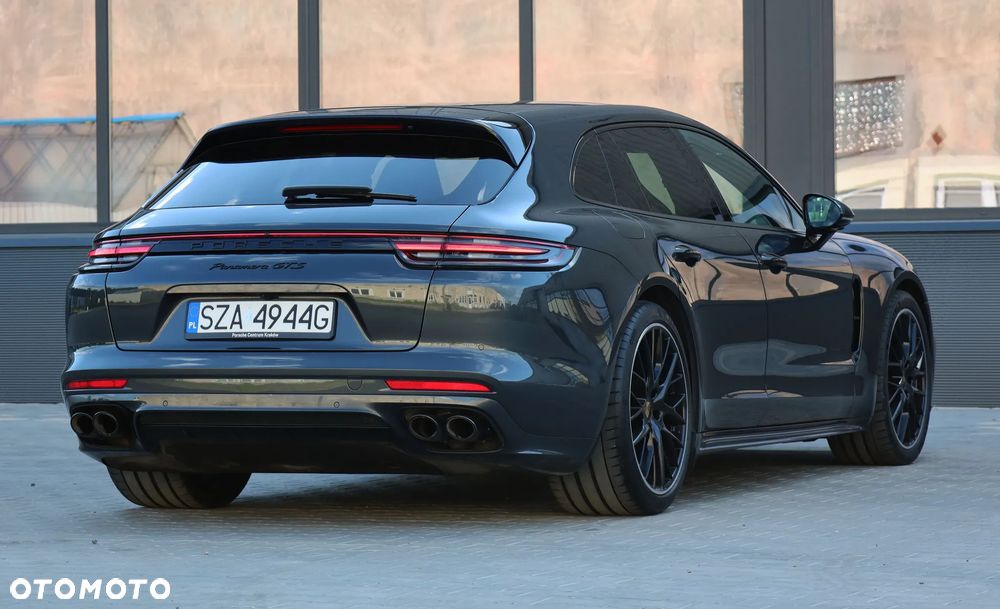 Porsche Panamera GTS - 39