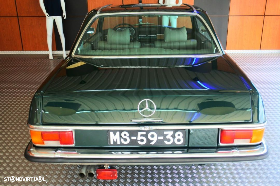 Mercedes-Benz 250 - 36