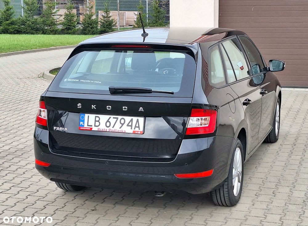 Skoda Fabia 1.0 TSI Ambition - 8