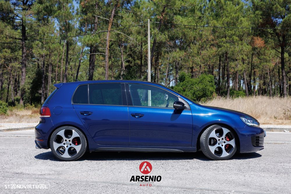 VW Golf 2.0 GTI DSG - 8