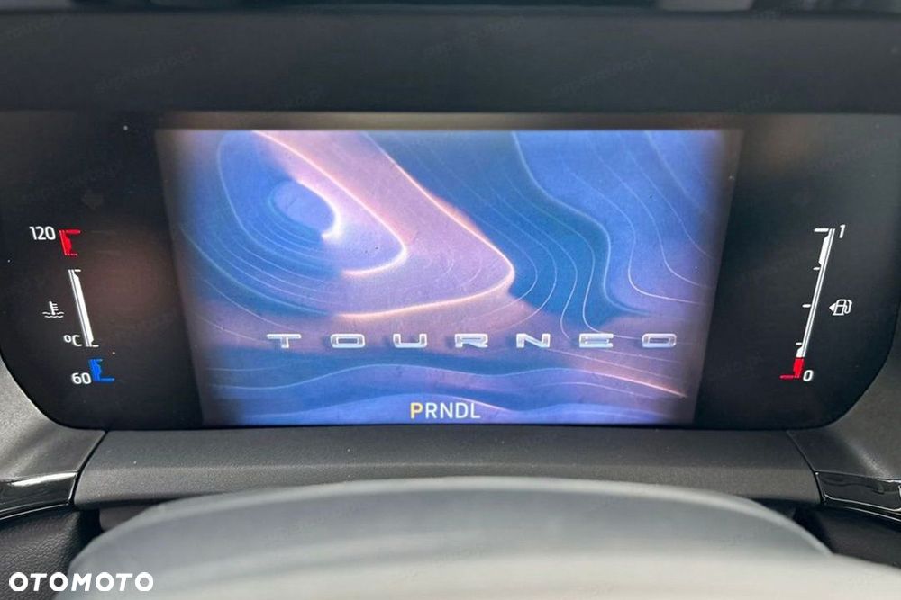 Ford Tourneo Courier - 10