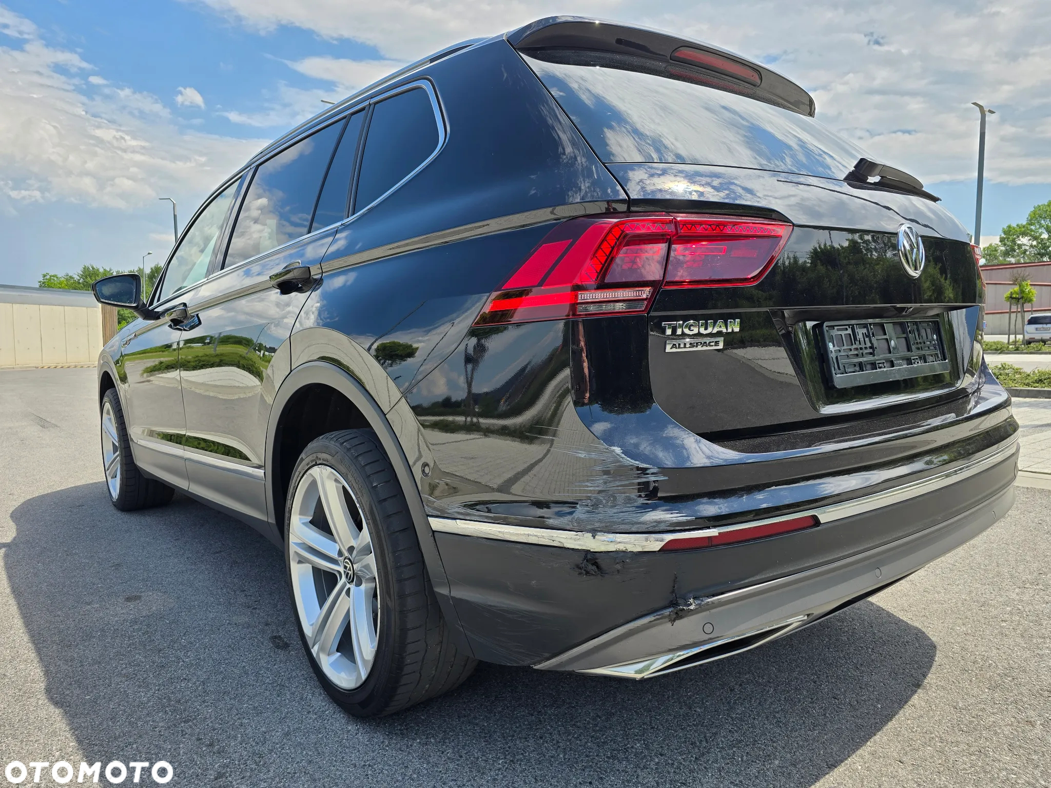 Volkswagen Tiguan Allspace 2.0 TSI 4Mot Highline DSG - 26