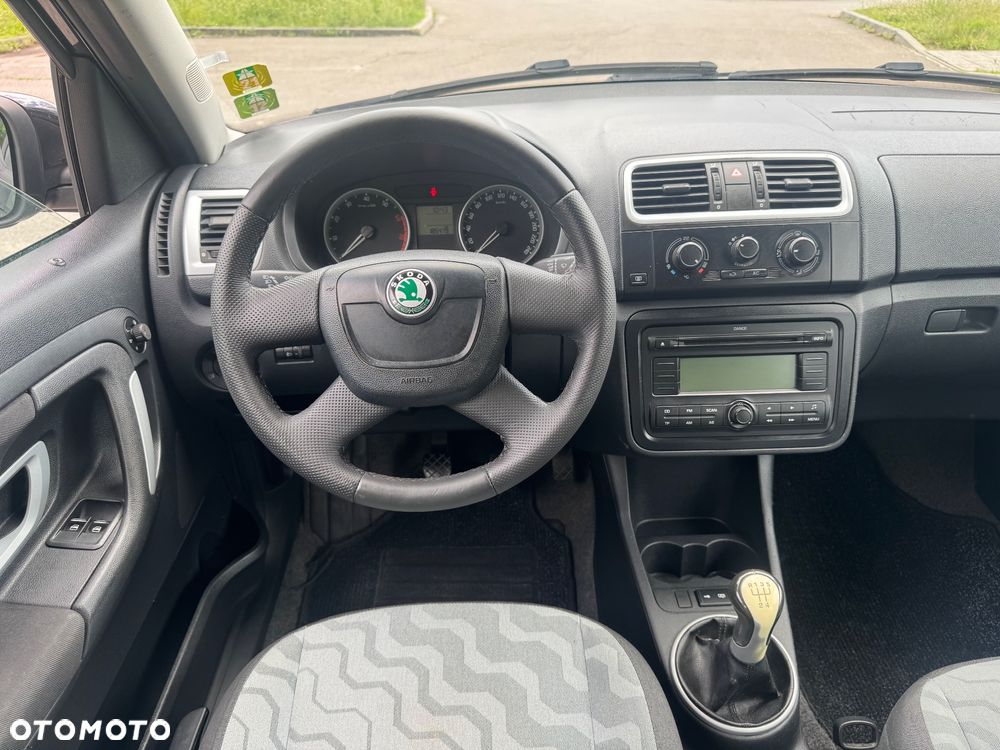 Skoda Roomster 1.4 MPI FAMILY - 12