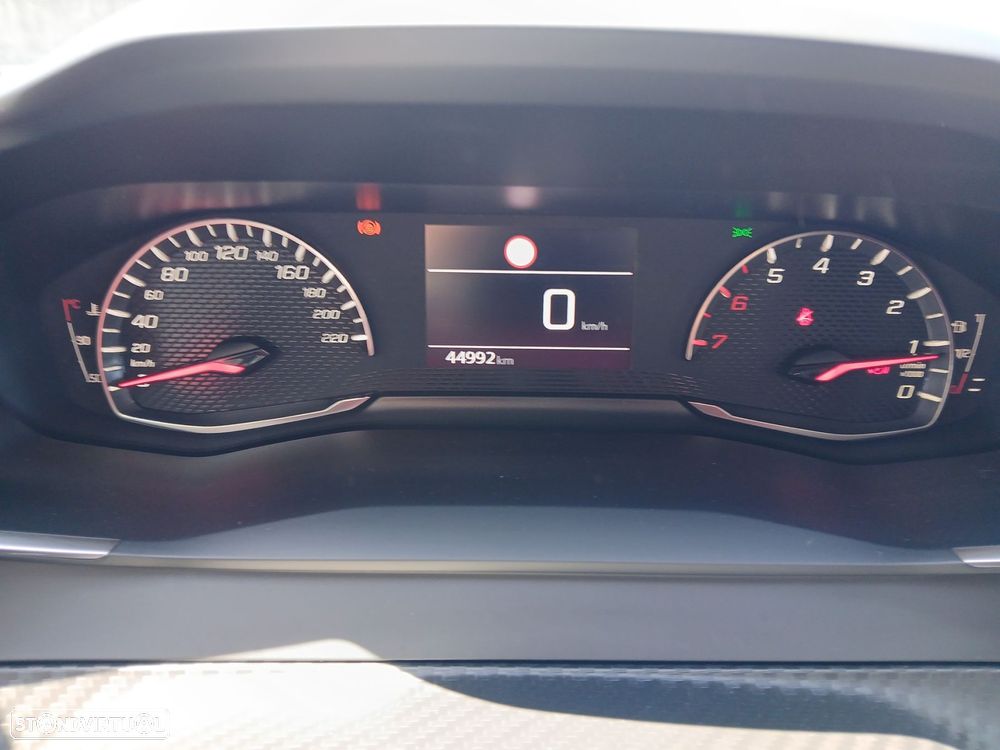 Peugeot 208 1.2 PureTech Active Pack - 10