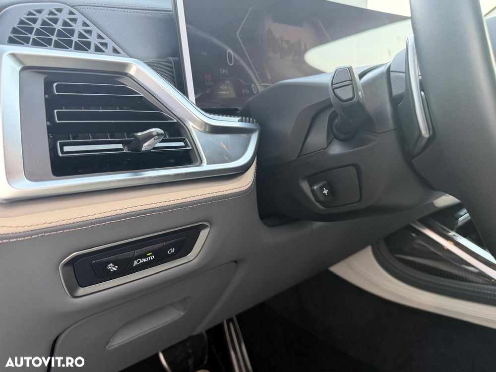 BMW X7 xDrive40i AT MHEV - 9