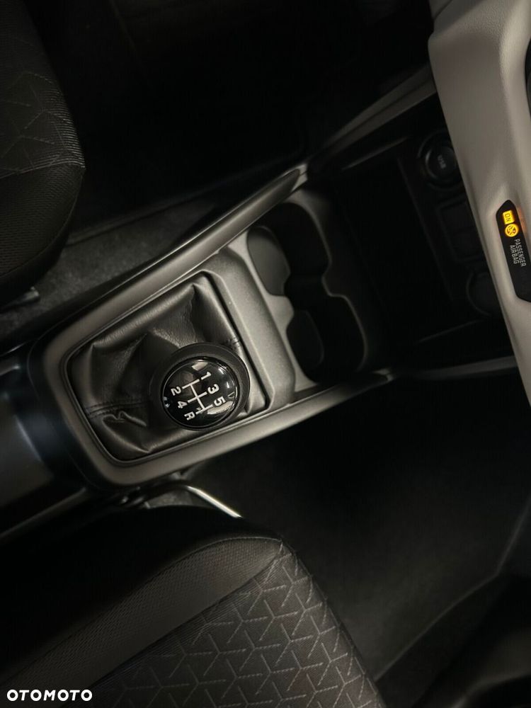 Suzuki Swift - 15
