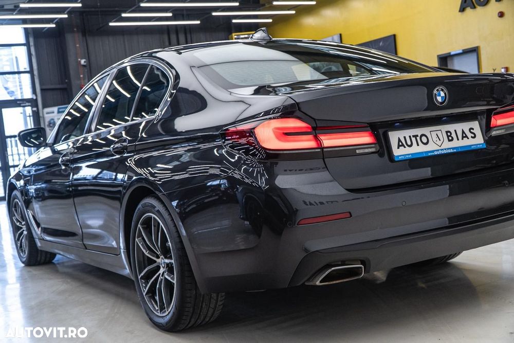 BMW Seria 5 530e Aut. Luxury Line - 19