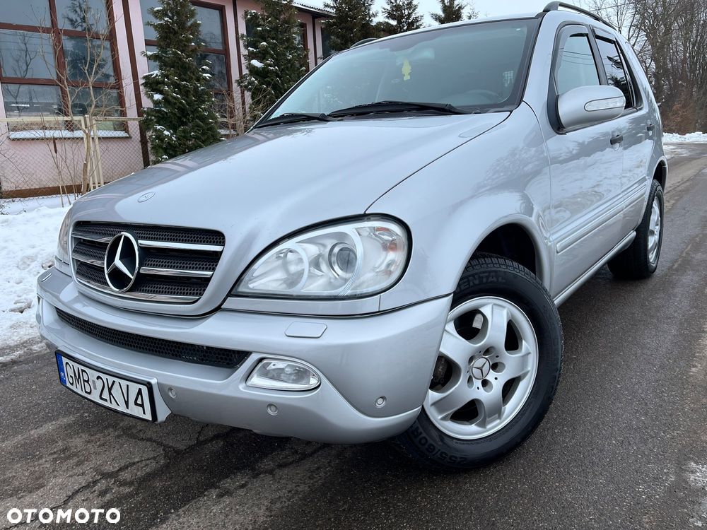 Mercedes-Benz ML - 21