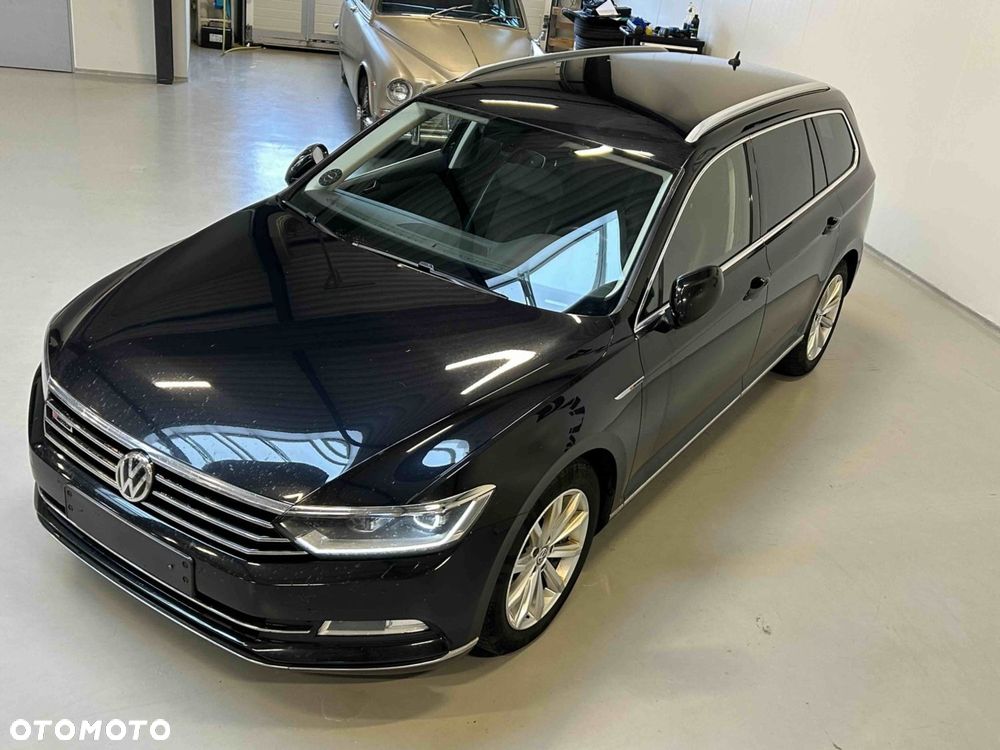 Volkswagen Passat 2.0 TDI SCR (BlueMotion Tech) 4Motion D Highline - 8
