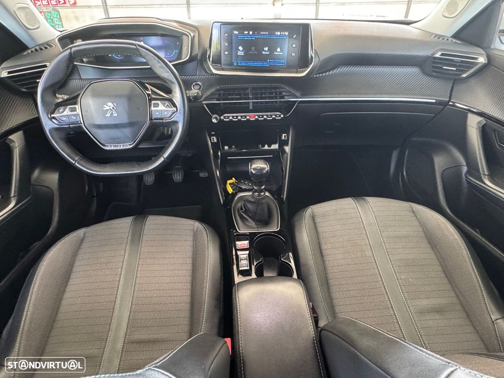 Peugeot 2008 1.5 BlueHDi Allure Pack - 25